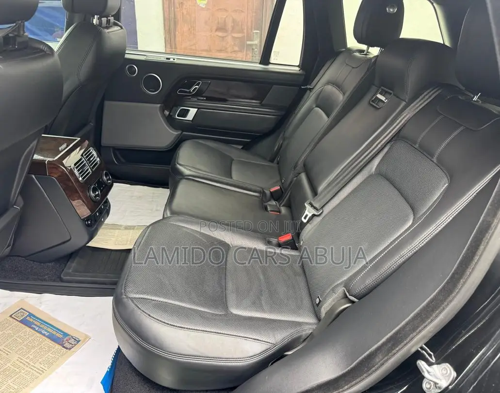 Land Rover Range Rover Vogue 2020 Black