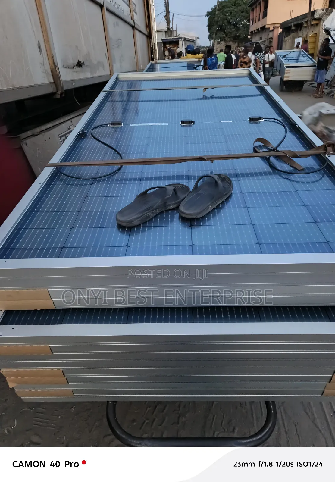 Jinko Bifacial Solar Panels Half Cut 530watts 48v Available