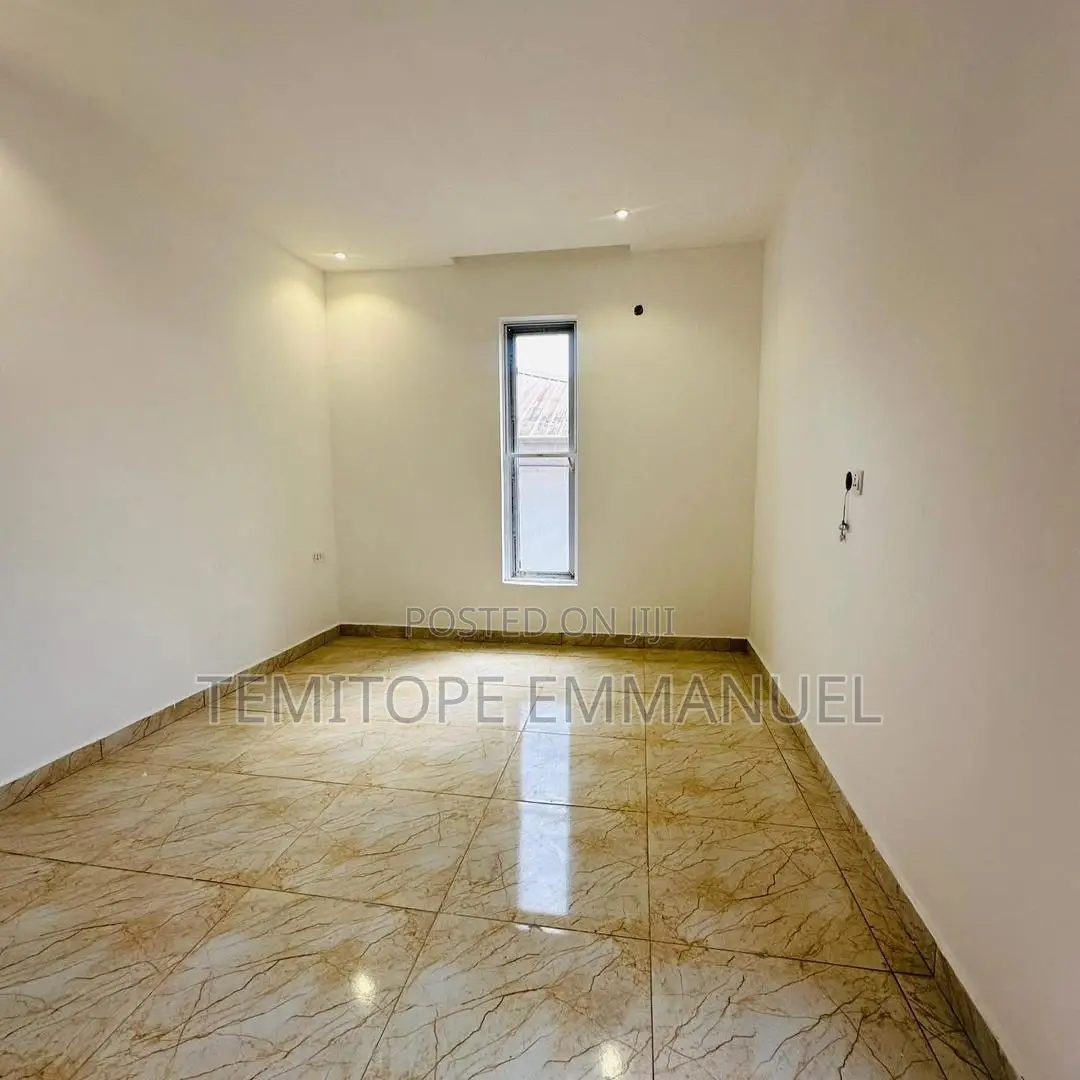Furnished 4bdrm Duplex in Oko Oba, Lagos for sale