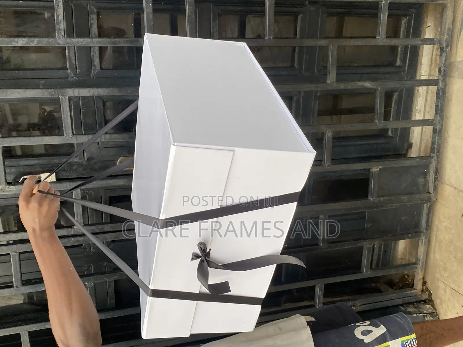 Unique Collapsible Box