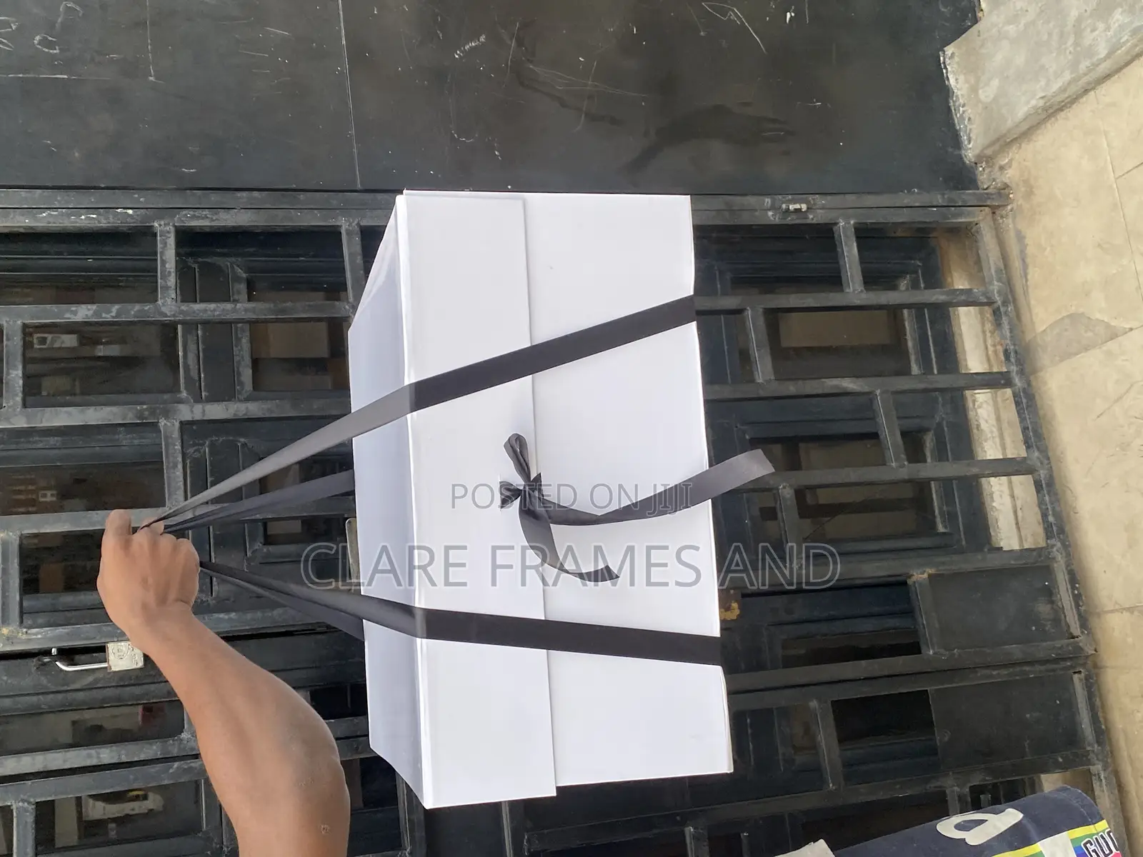 Unique Collapsible Box