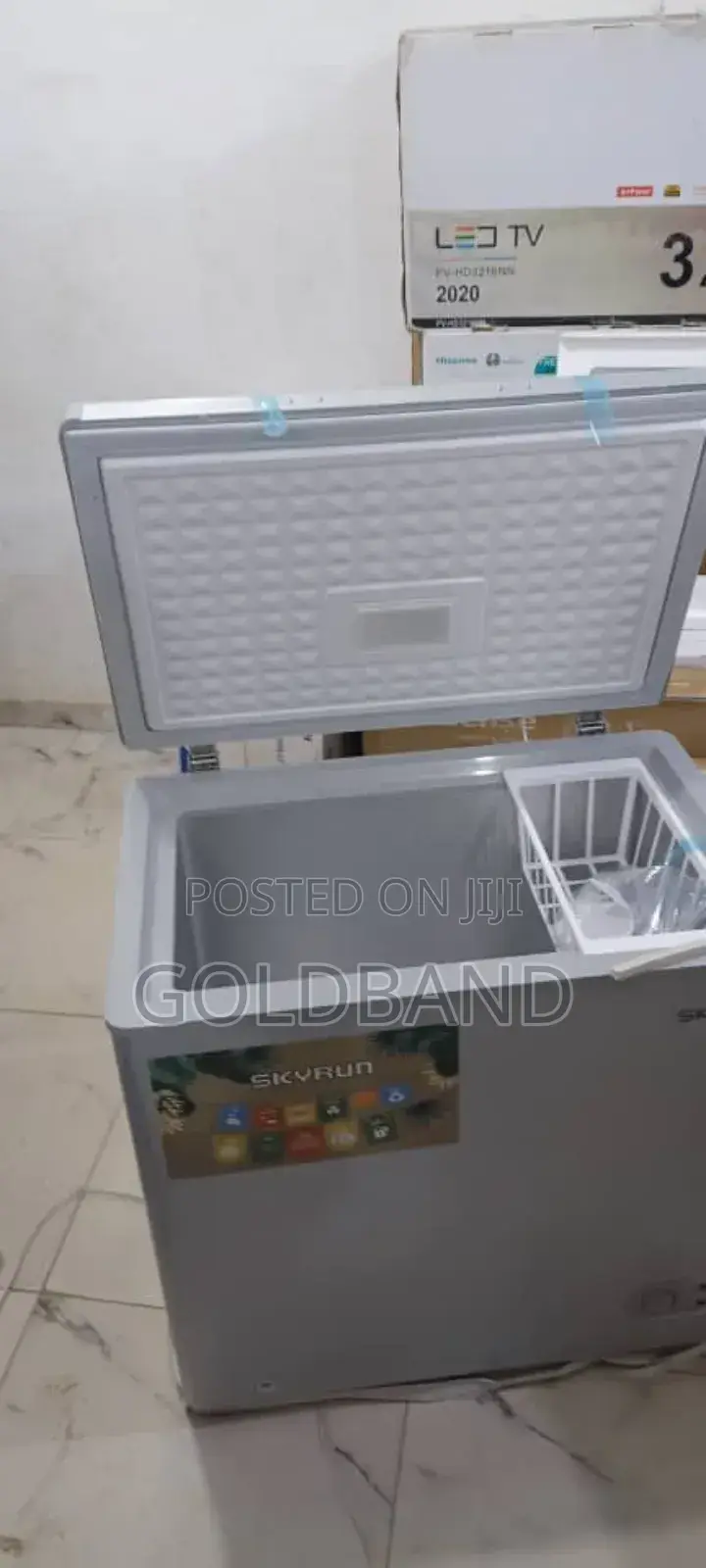 Heavy Duty Skyrun 155l Chest Freezer 155hnw Grey