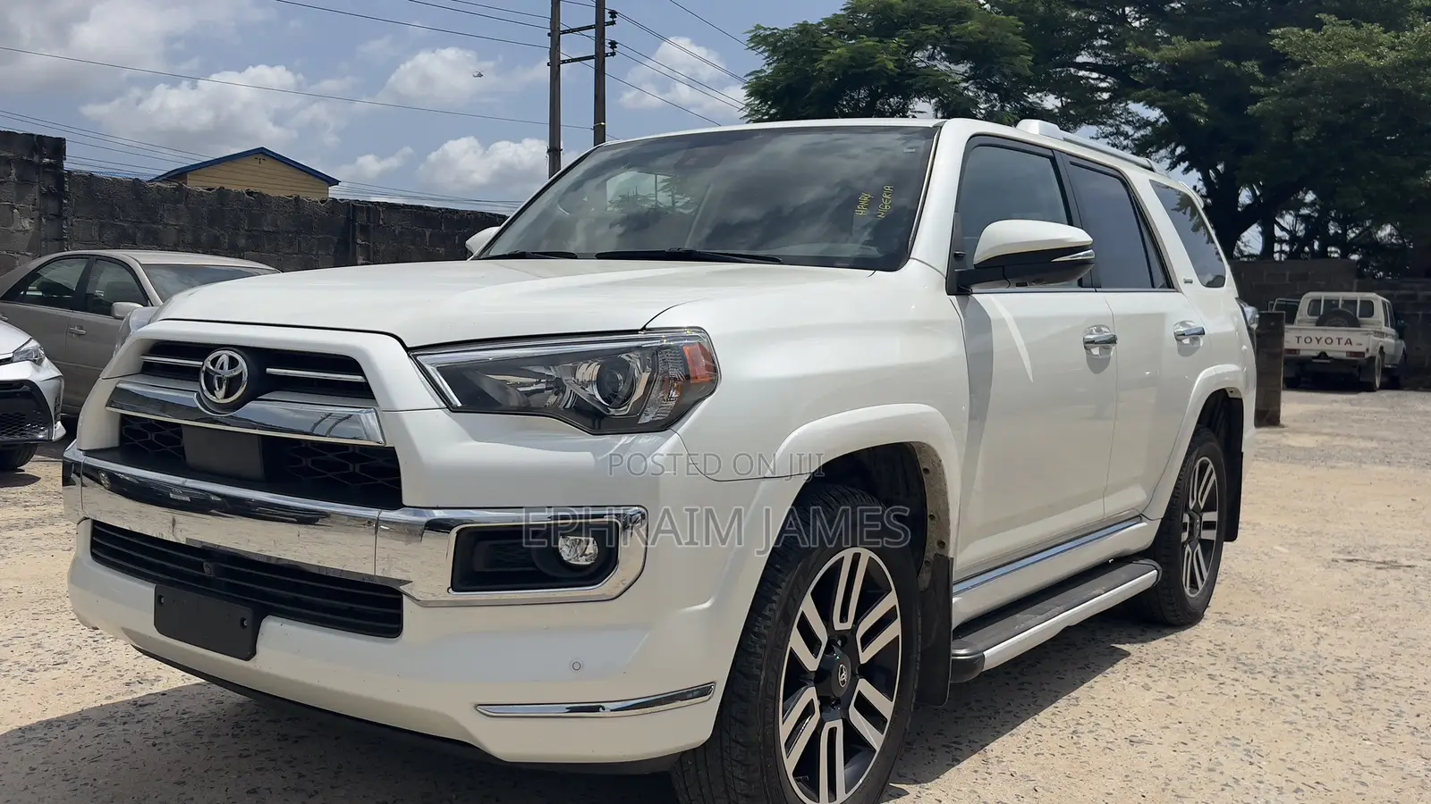Toyota 4-Runner Limited 4WD 2023 White