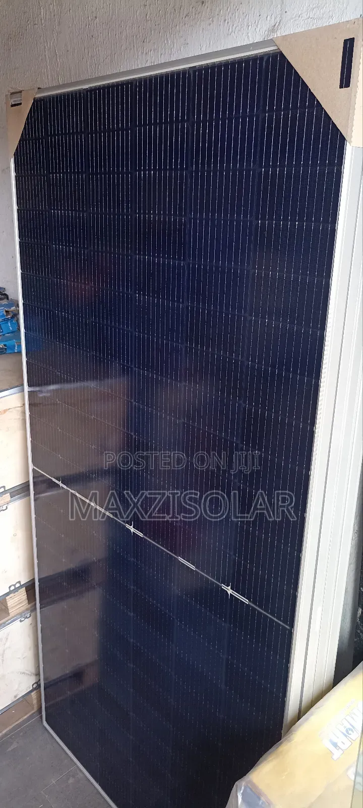 Brand New Bifacial 590watts Jinko Panels