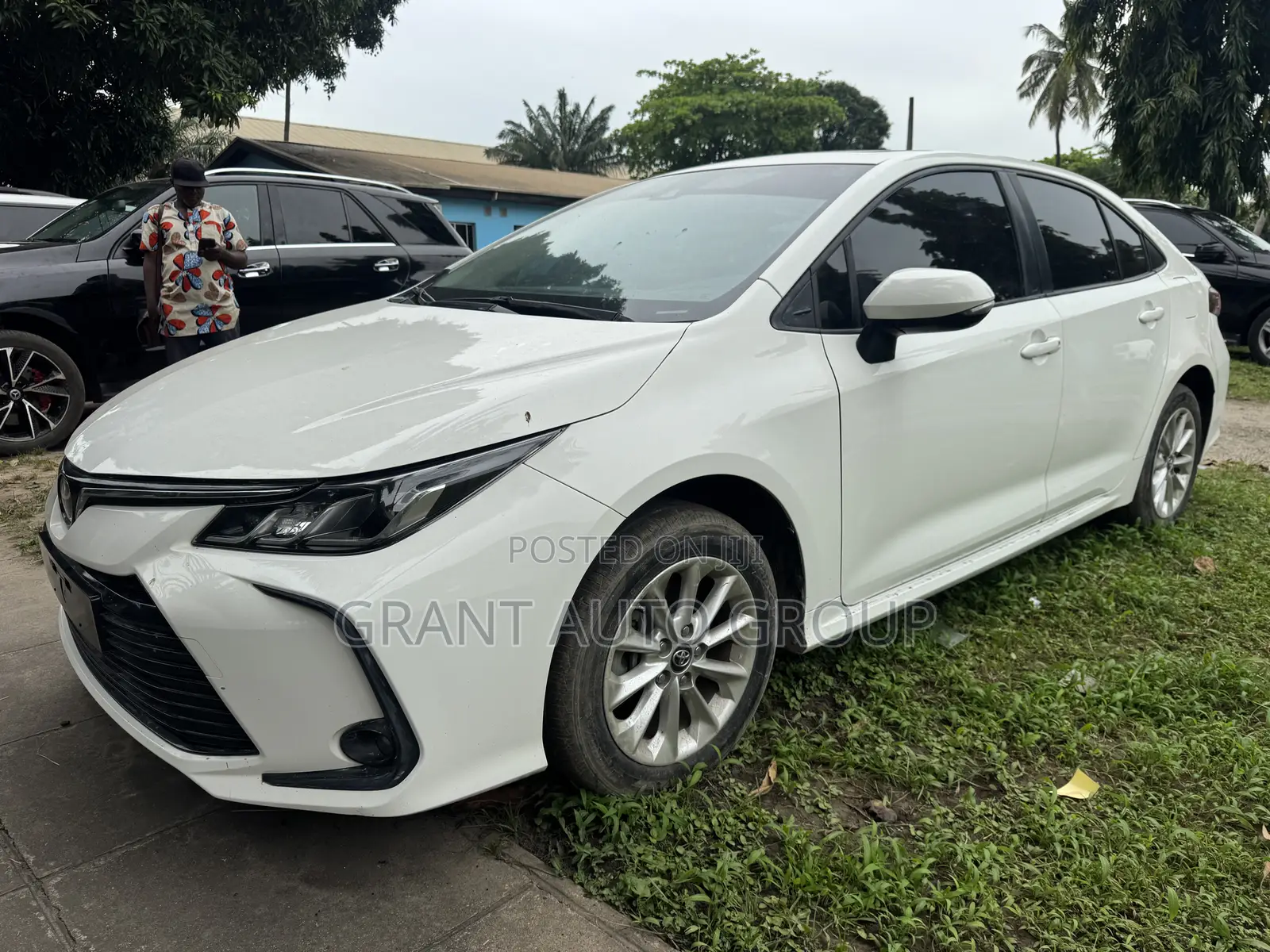 Toyota Corolla SE 2022 White