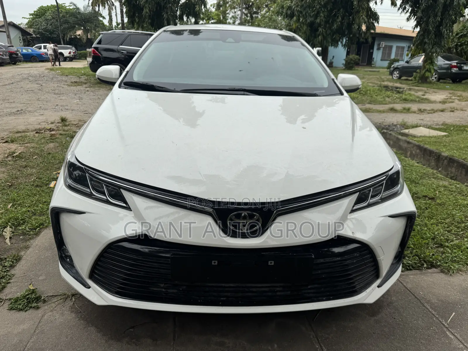 Toyota Corolla SE 2022 White