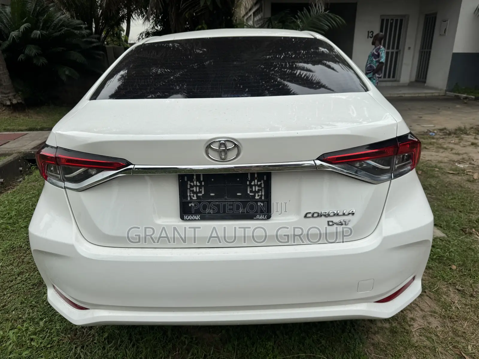 Toyota Corolla SE 2022 White