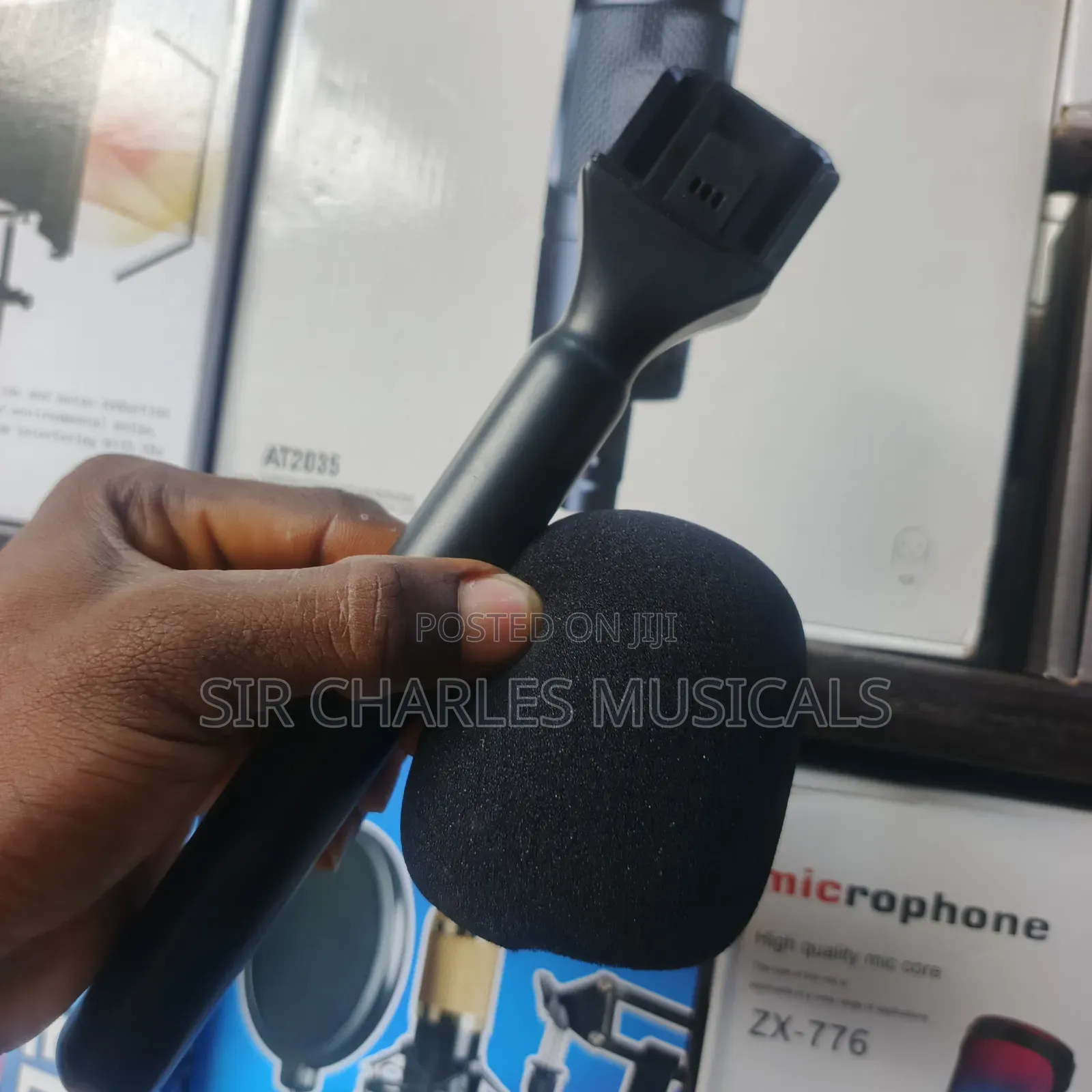 Handheld Wireless Microphone Holder