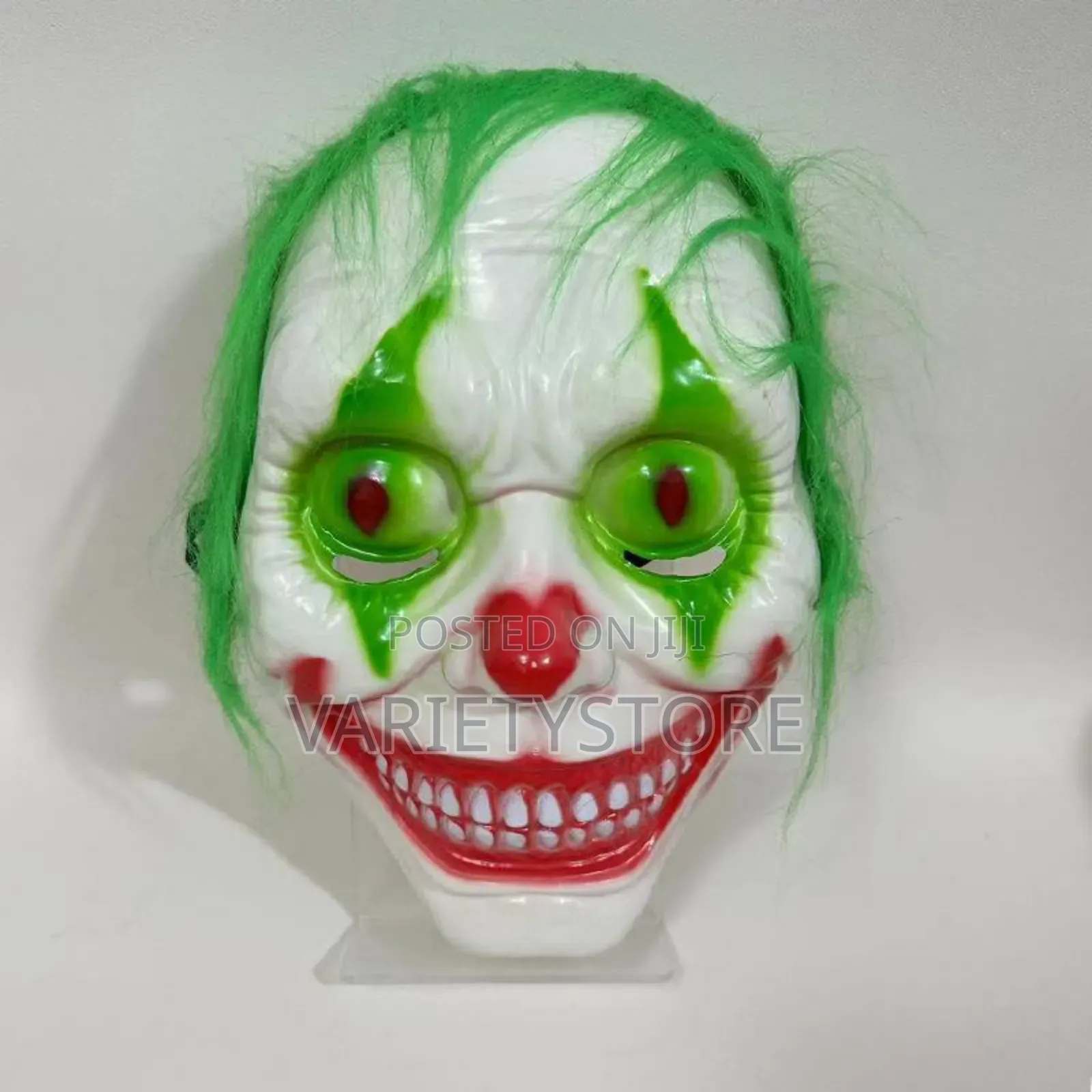 Halloween Smile Mask With Green Hair