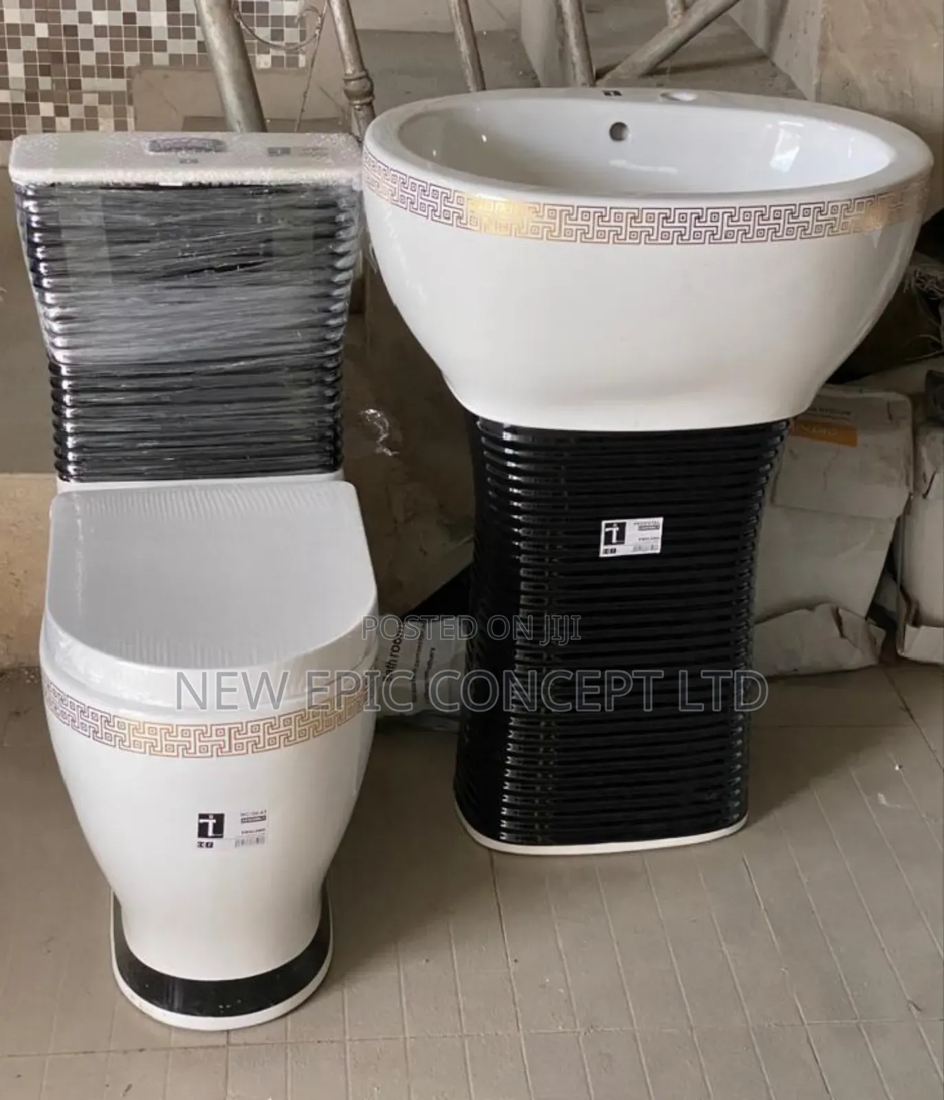 England Master Water Closet