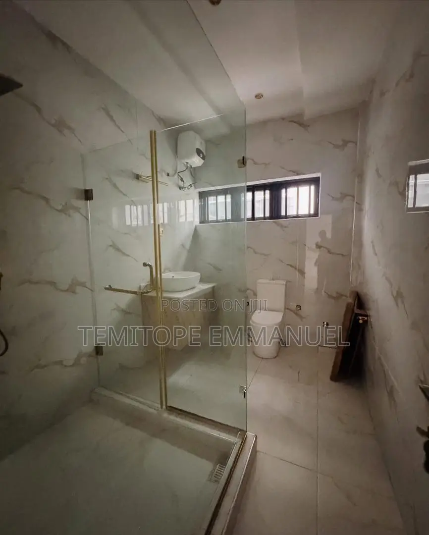 Furnished 5bdrm Duplex in Oko Oba, Agege, for sale