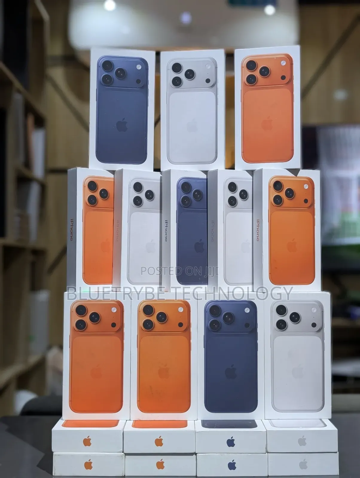 New Apple iPhone 17 Pro Max 256 GB Orange