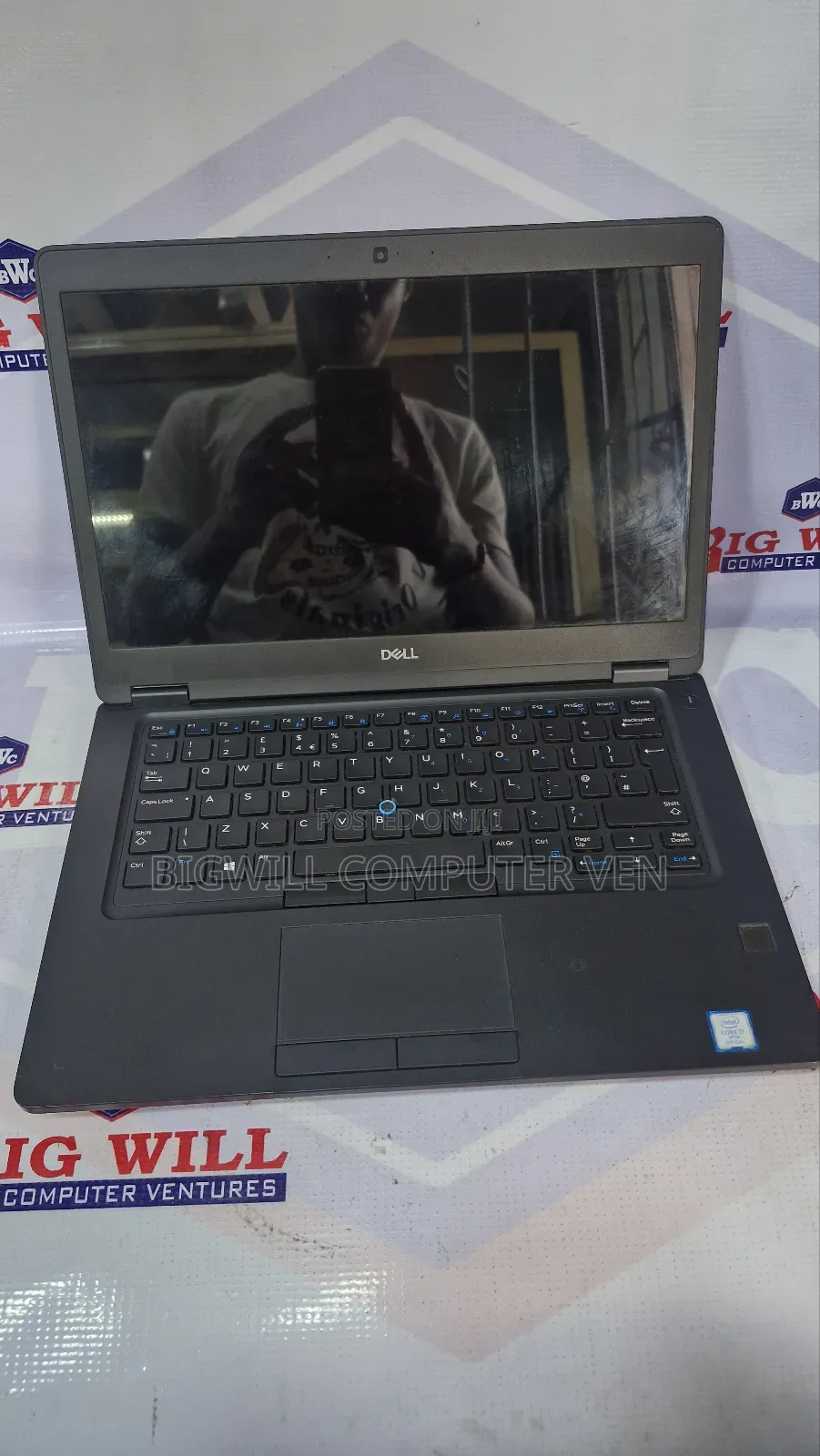 Laptop Dell Latitude 5490 16GB Intel Core Ultra 7 SSD 256GB