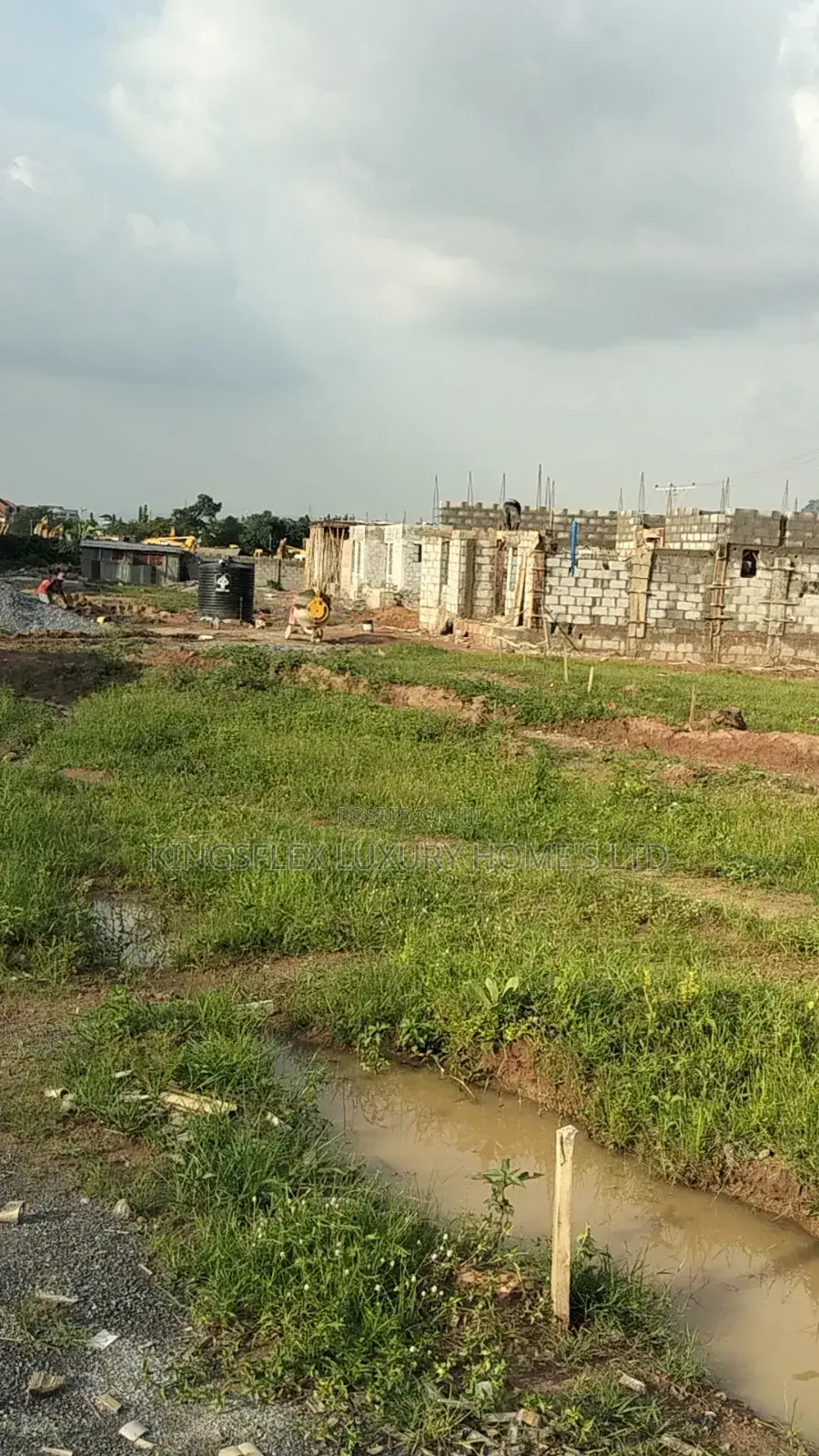5bdrm Duplex in Gudu for sale