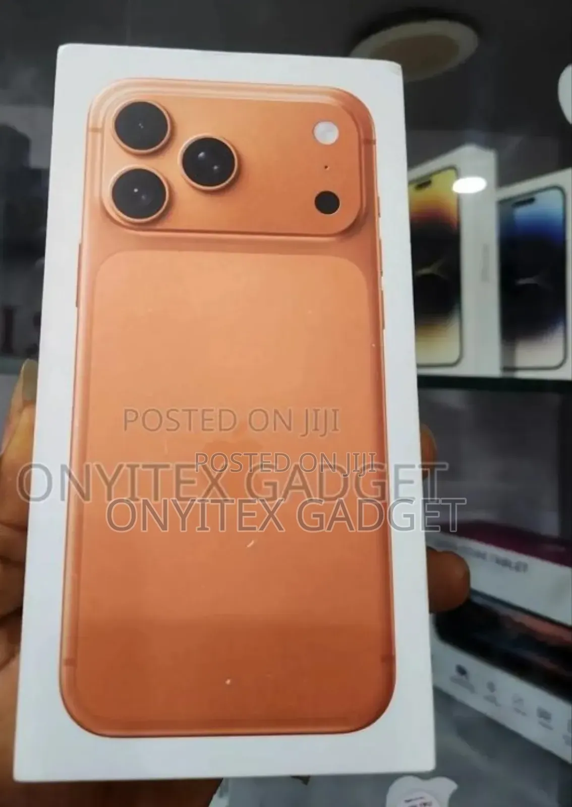 New Apple iPhone 17 Pro Max 256 GB Orange