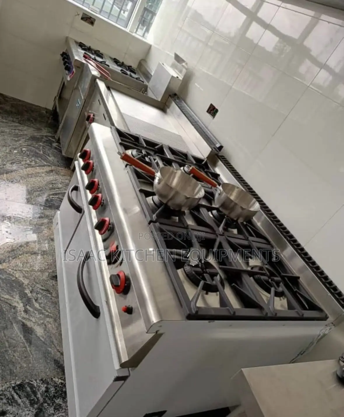 6 Burner Gas Cooker With Oven and Cabinet