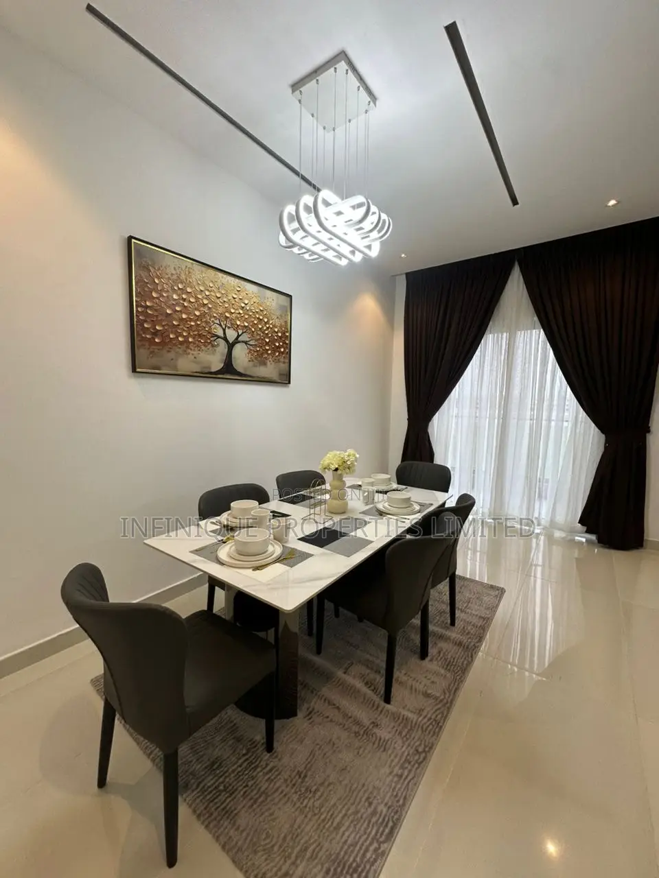 4bdrm House in Lekki Phase 1 for sale