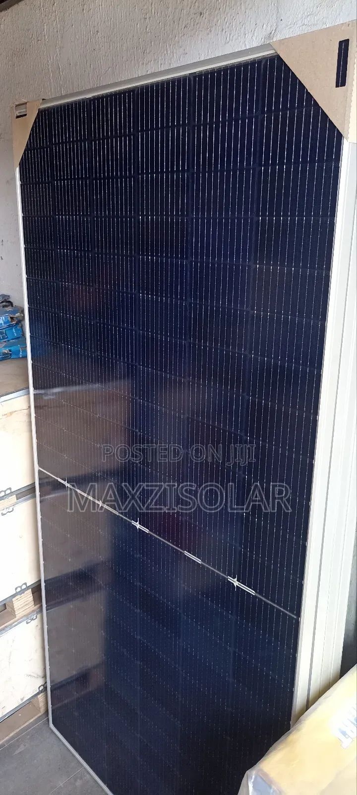 Brand New 600watts Jinko Panels