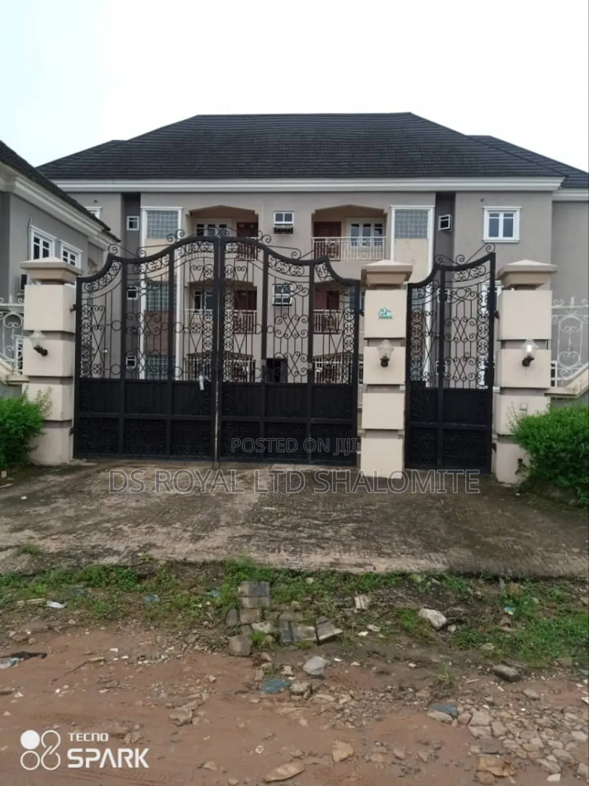3bdrm Block of Flats in Benin City for sale