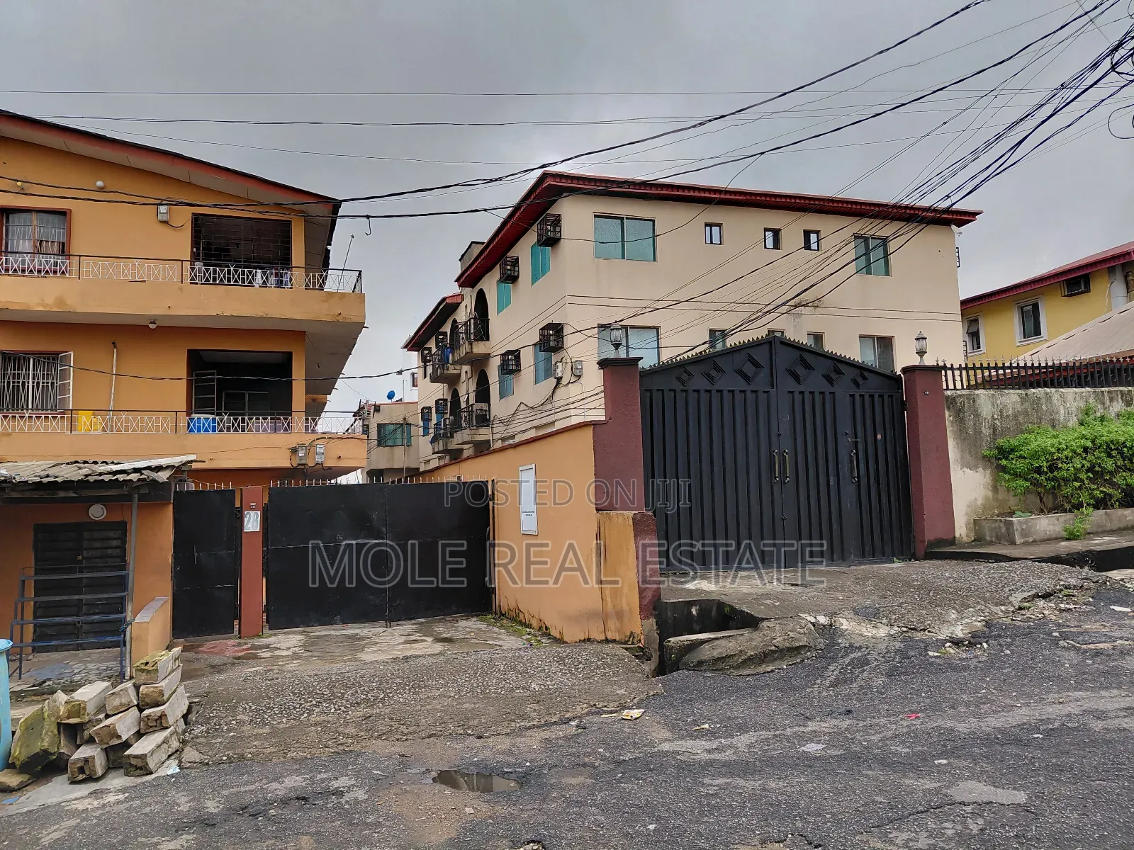 5 Acers of Land Slightly of Lagos Ibadan Expressway