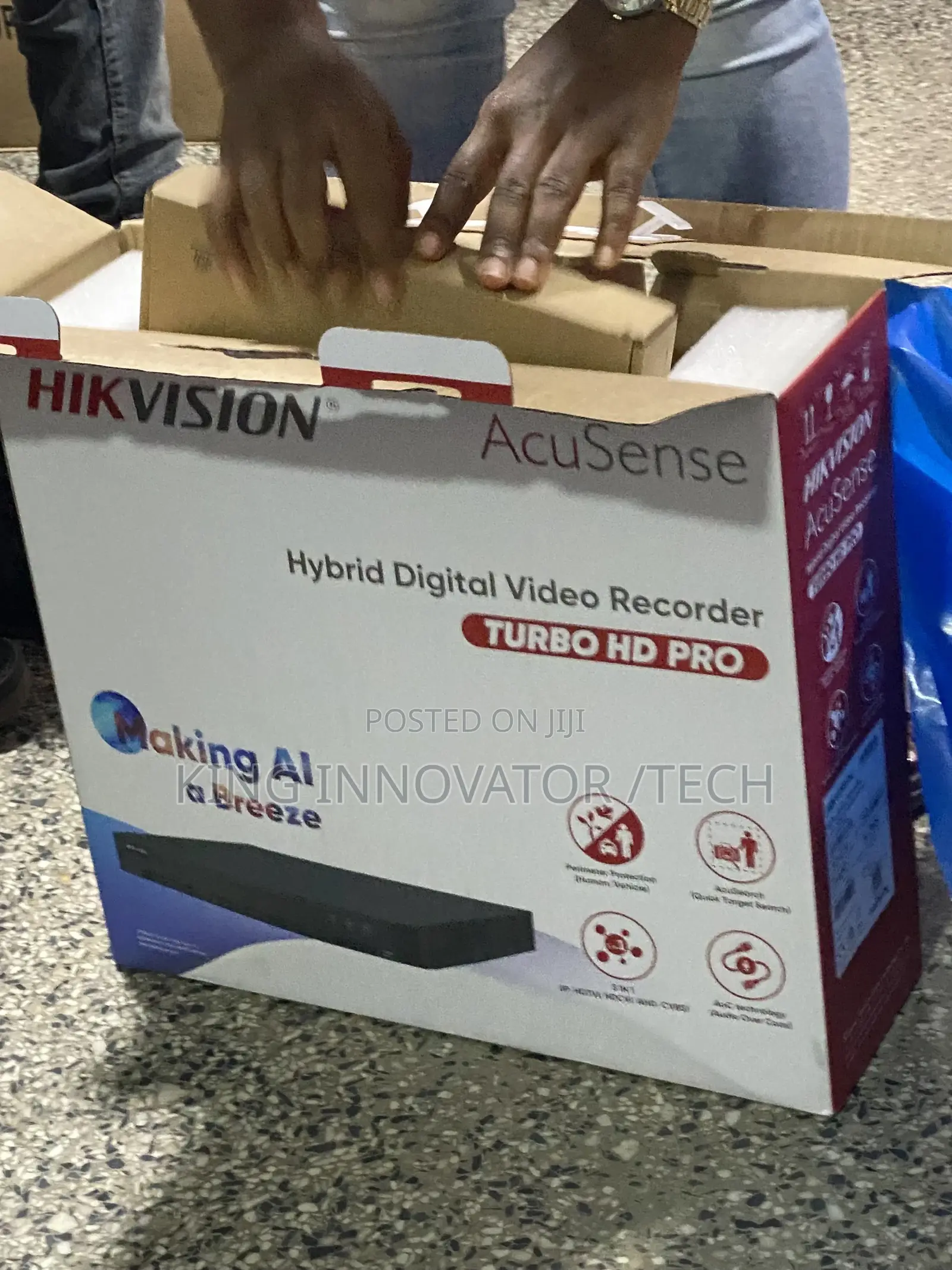 Hikvision Acusense Hybrid DVR Turbo Hd Pro. D8-7204hghi-M1