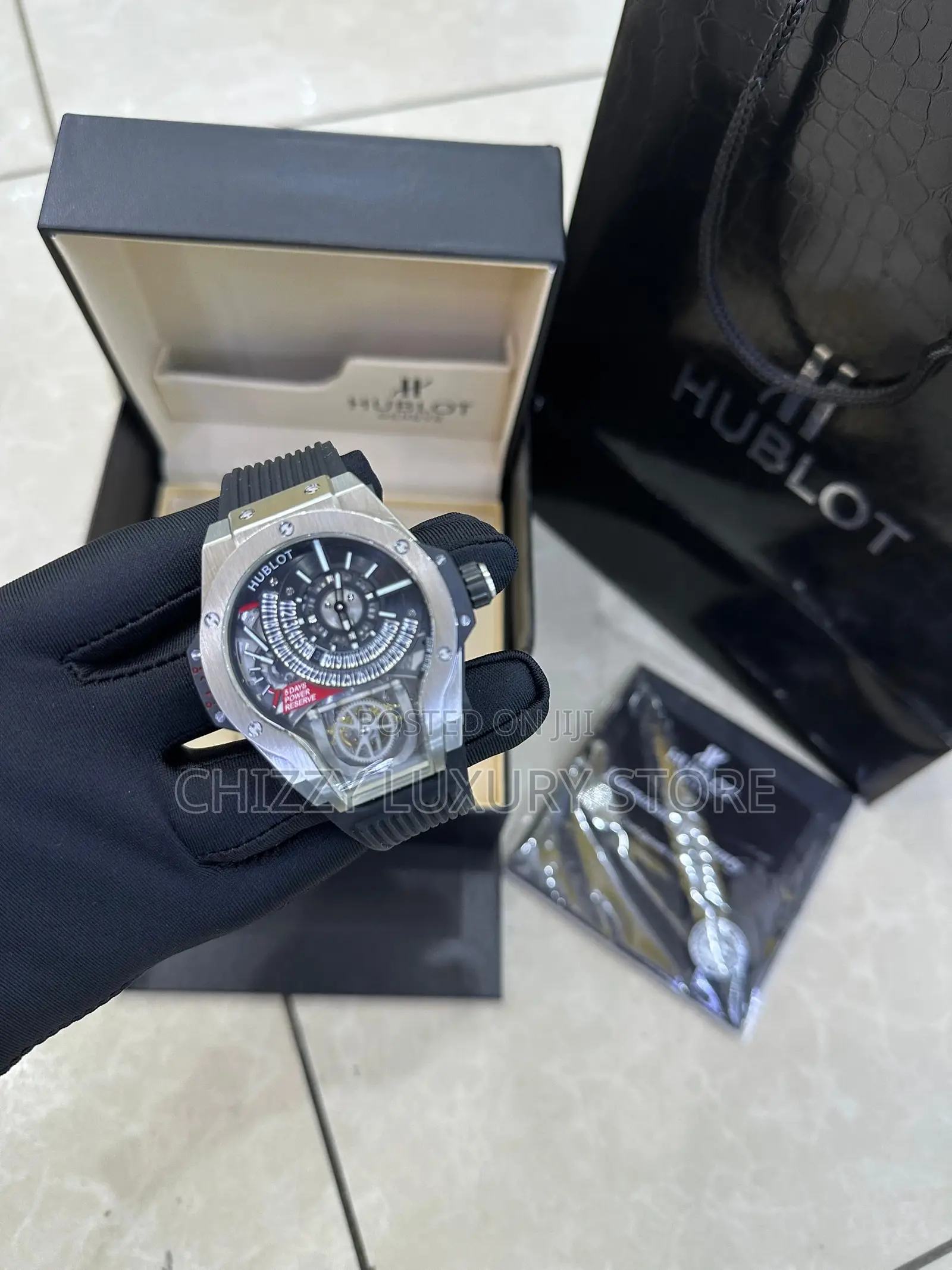 Hublot Quality Luxury Men Chronograph Rubber Strap Wristwatch