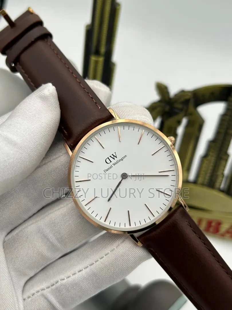 Daniel Washington Quality Men Genuine Leather Wristwatch