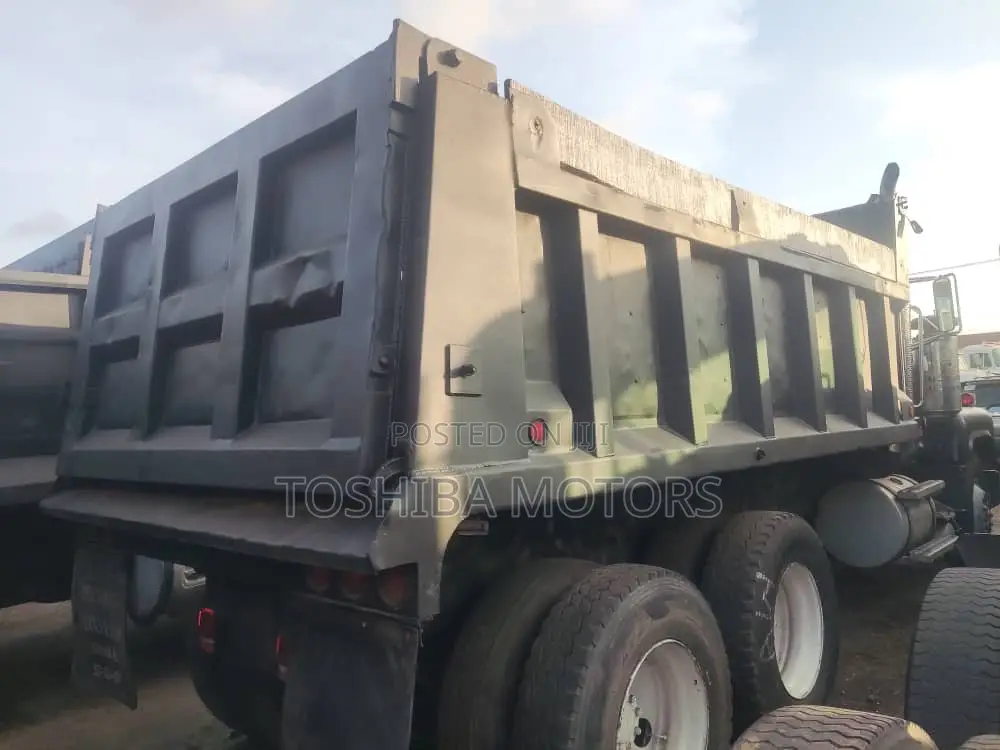 Mack Dump Truck Foreign Used