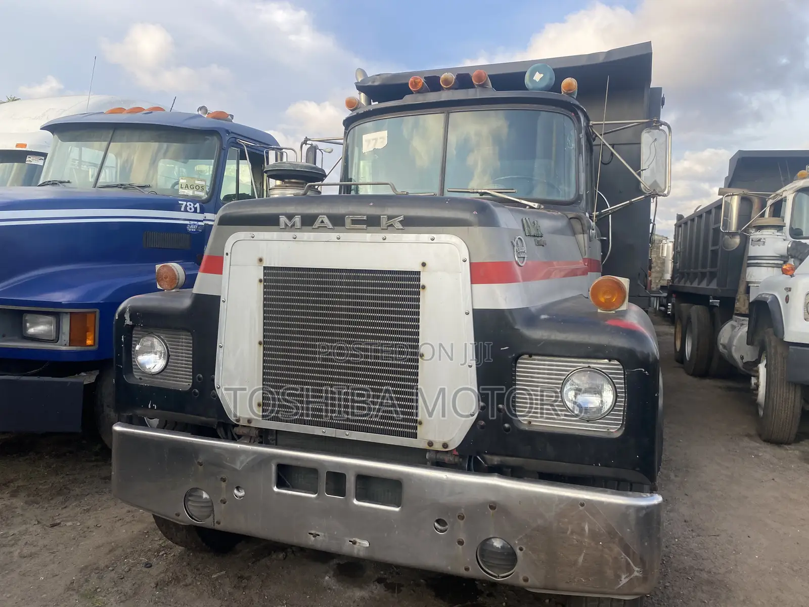 Mack Dump Truck Foreign Used