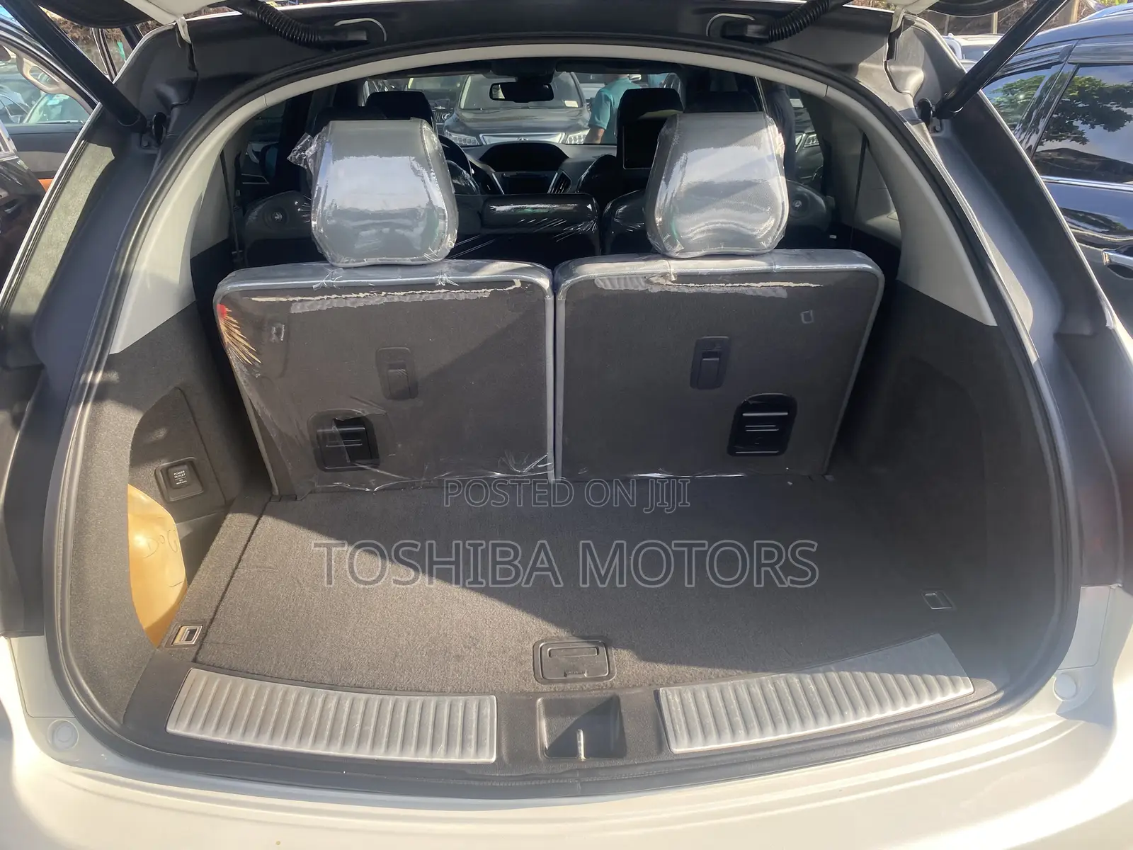 Acura MDX Advance and Entertainment Packages 4dr SUV (3.5L 6cyl 6A) White
