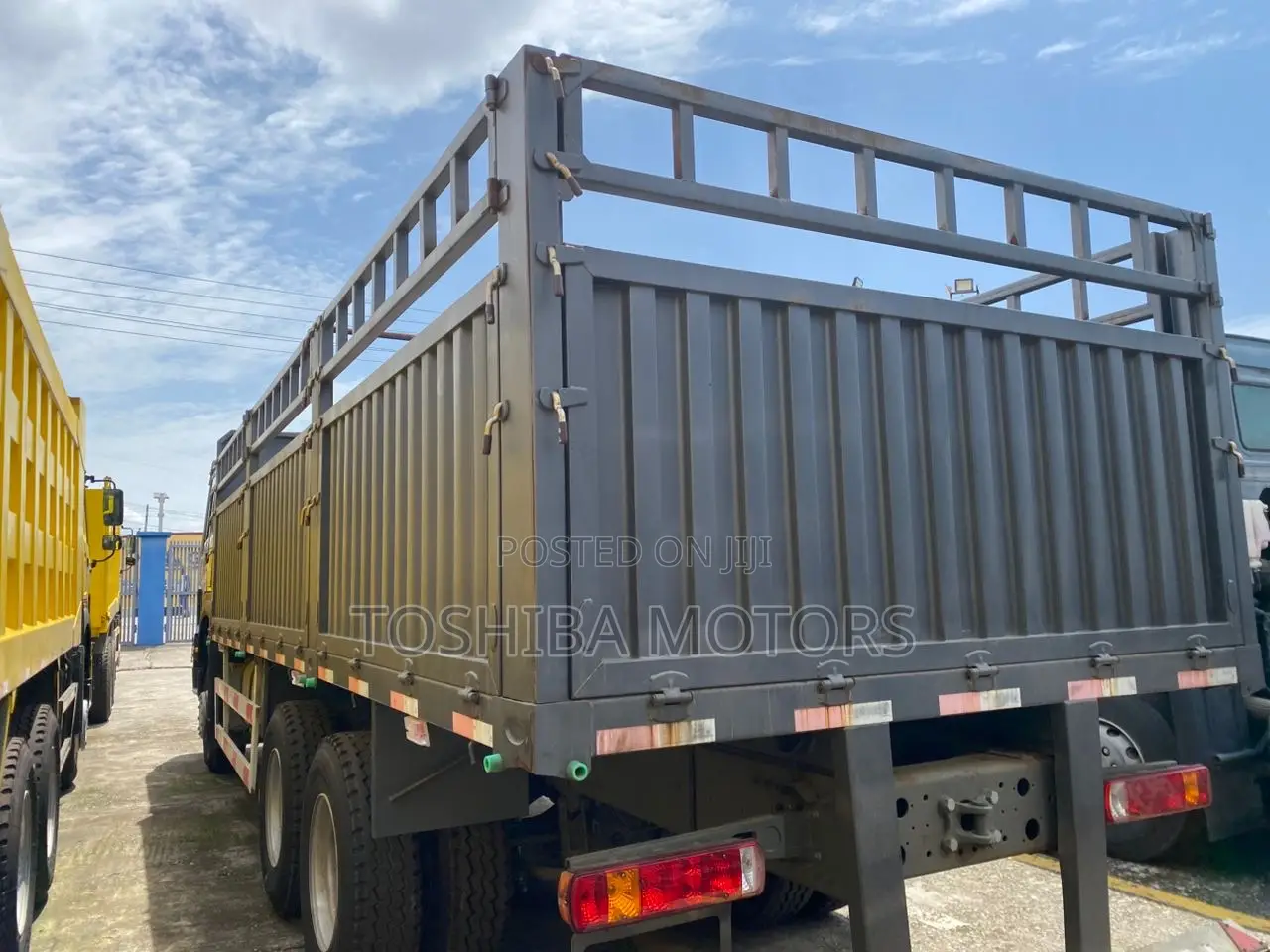 Howo Sinotruk 371 Cement Bucket