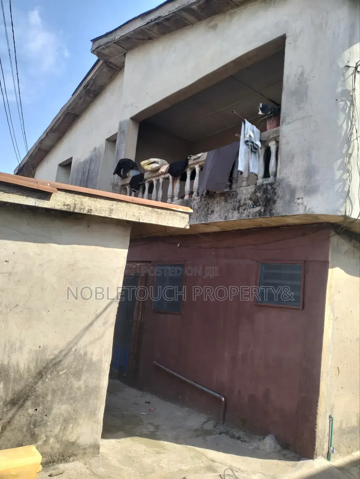 3bdrm Block of Flats in Governor'S Road, Iseri Olofin for sale