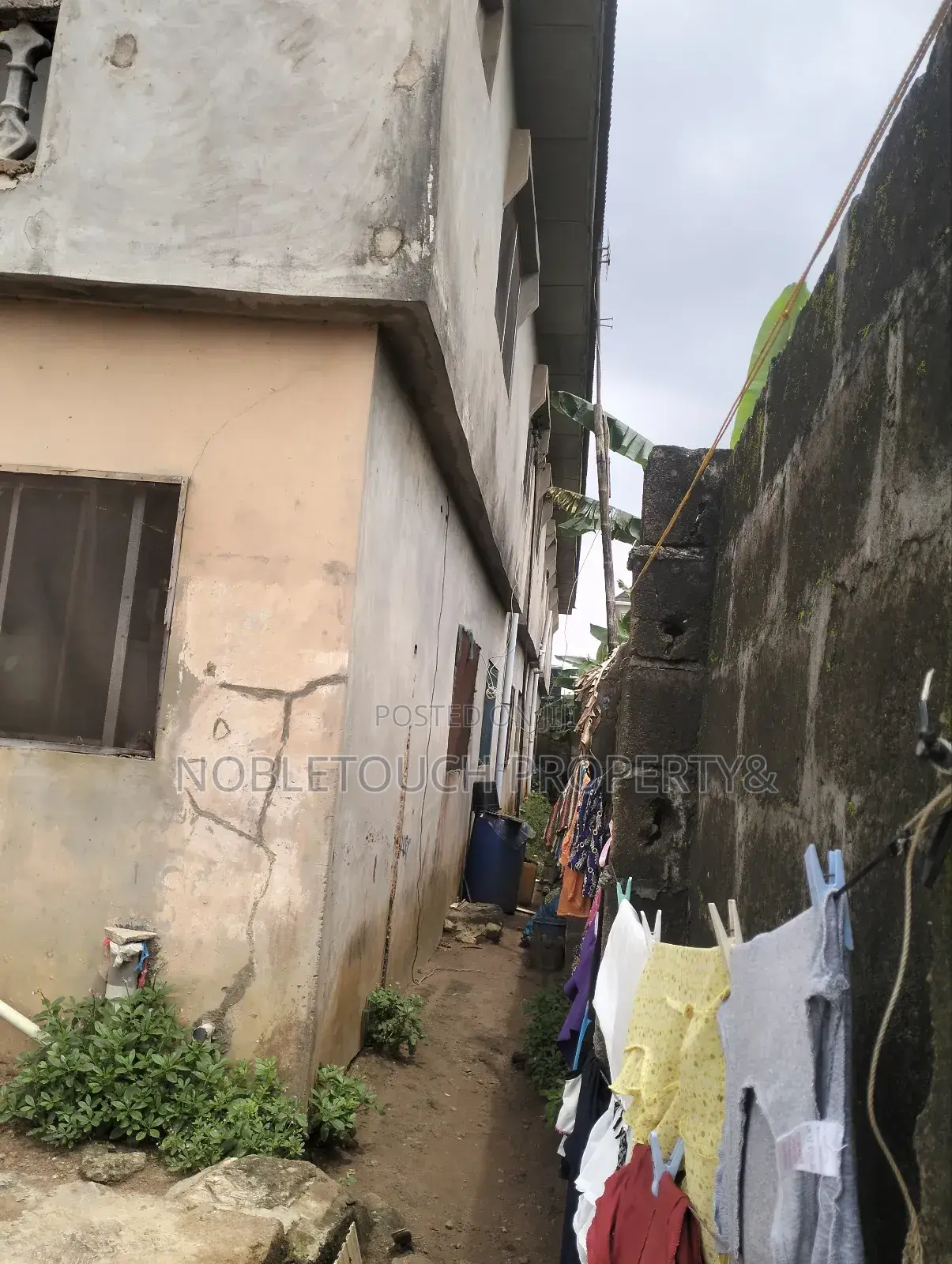 2bdrm Block of Flats in Ipaja Lagos for sale
