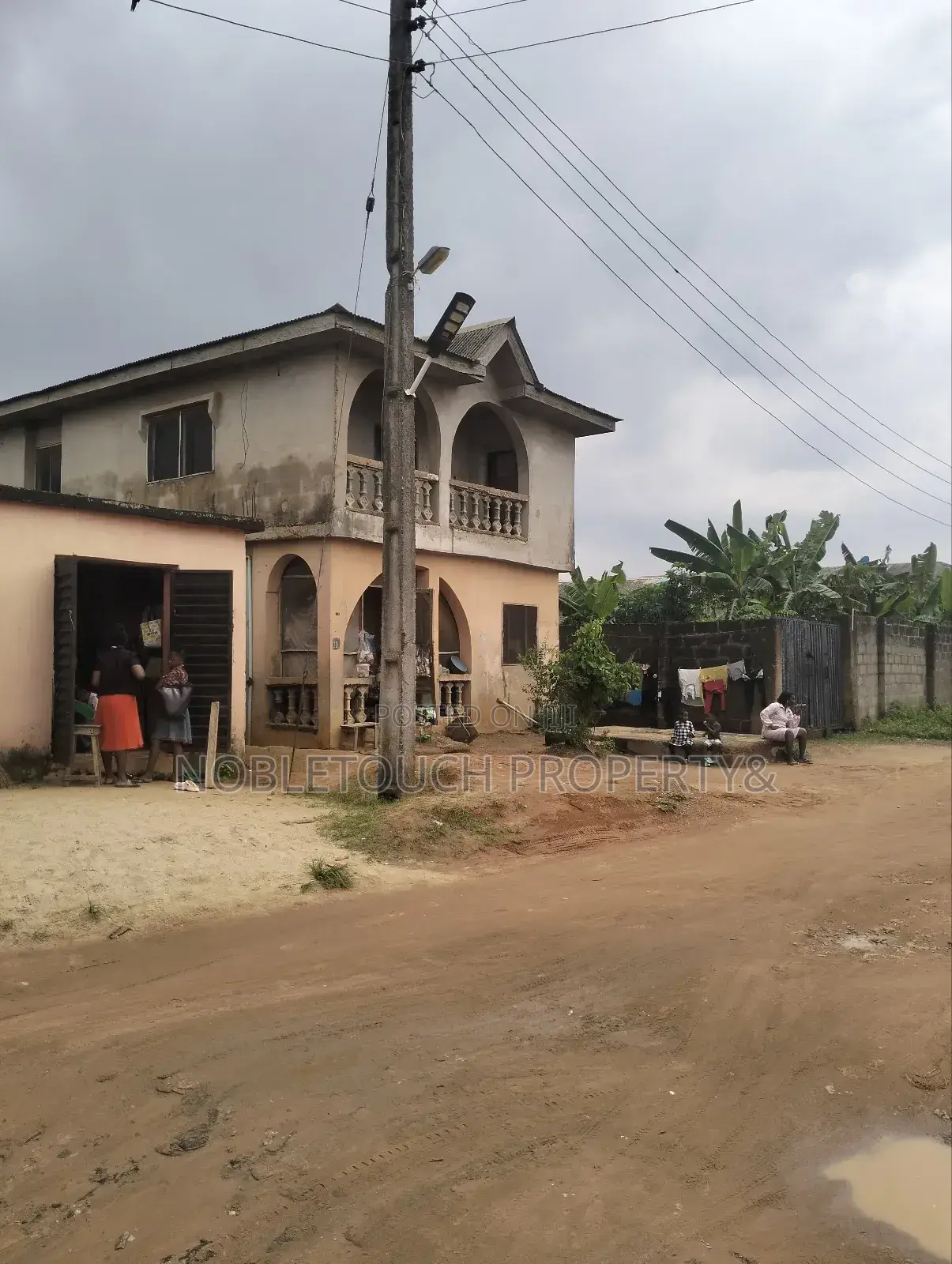 2bdrm Block of Flats in Ipaja Lagos for sale