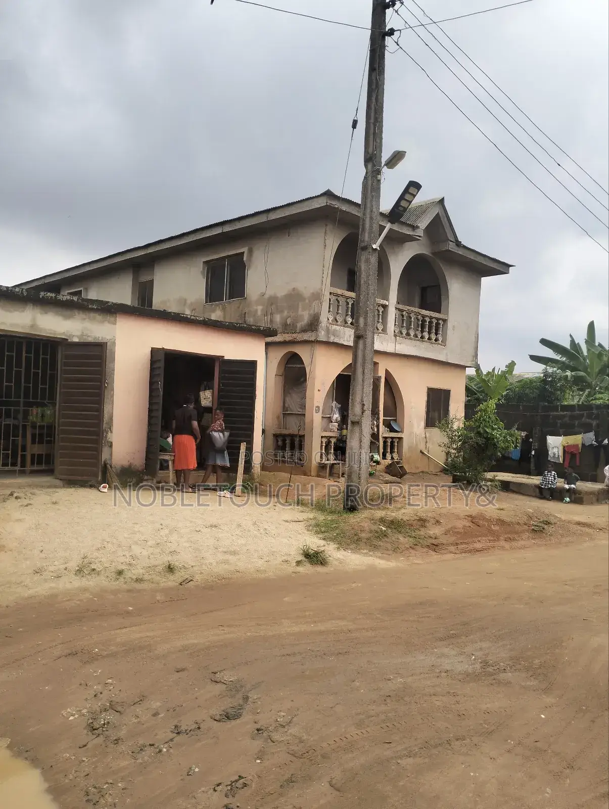 2bdrm Block of Flats in Ipaja Lagos for sale
