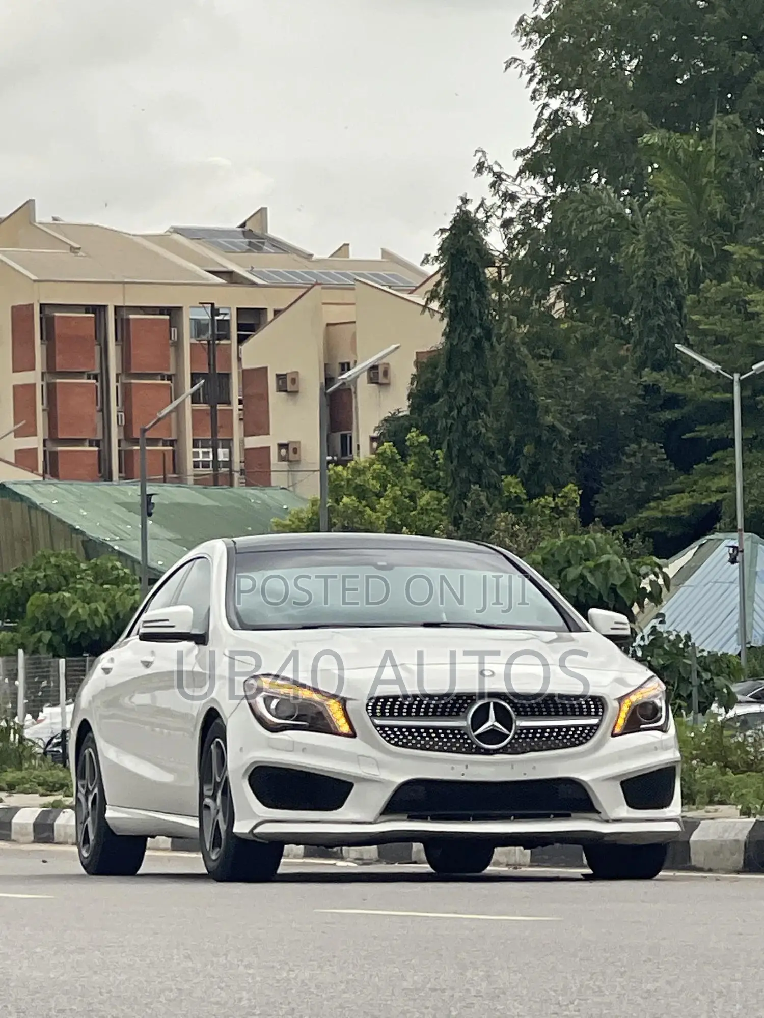 Mercedes-Benz CLA-Class CLA 250 4MATIC Sedan 2015 White