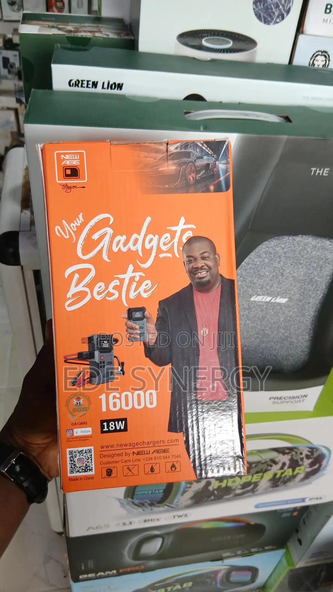 16000mah 2000a Starting Current, Jump Starter for Truck, Cars, Suvs.