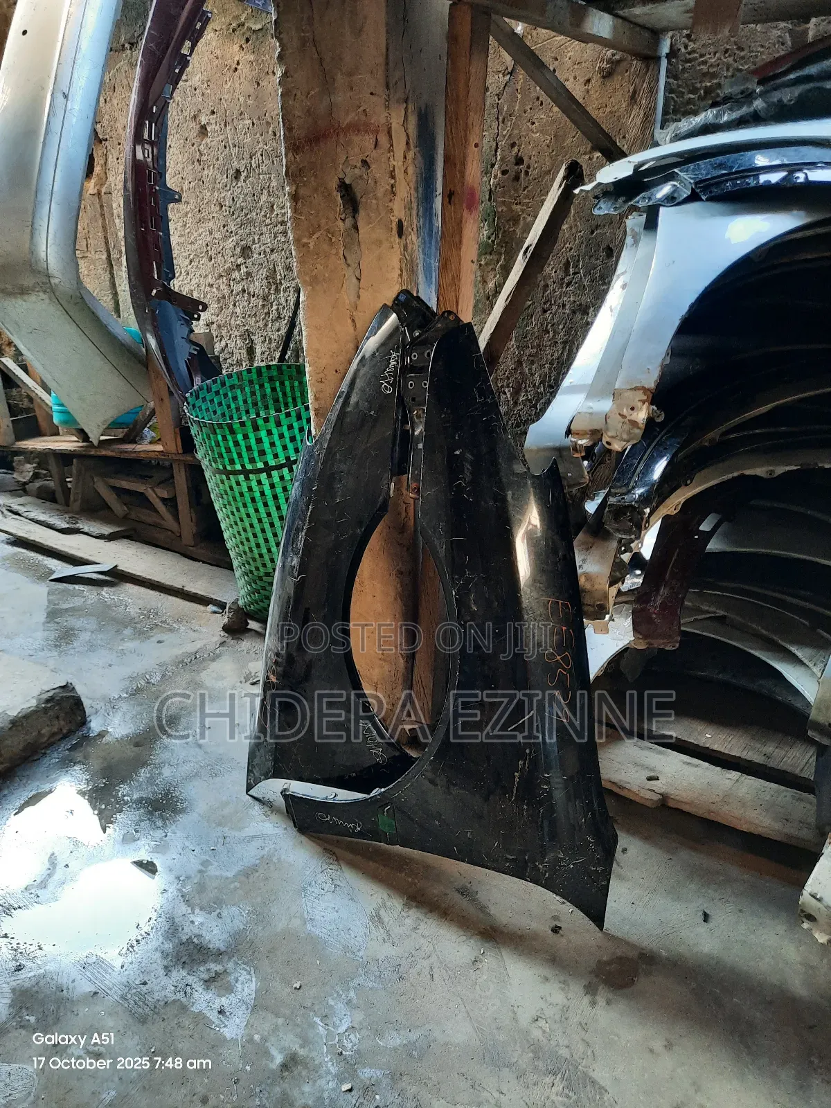 Lexus Es330 Fender the Both Side