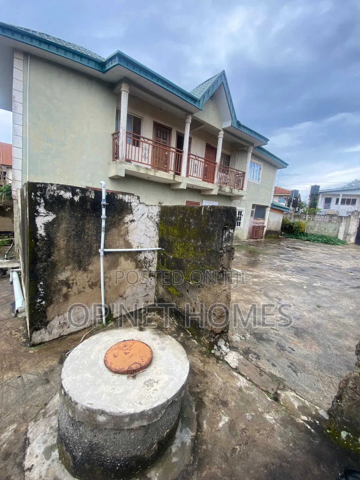 4bdrm Apartment in Akure for sale