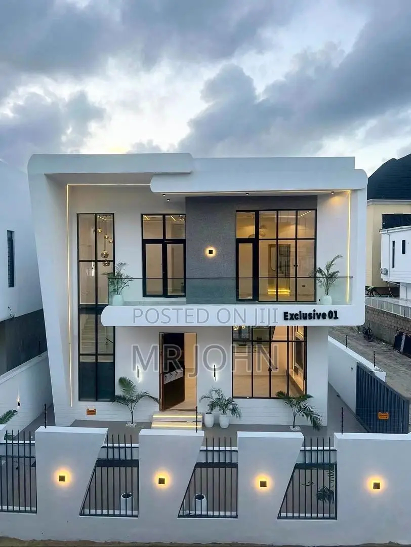 4bdrm Mansion in Ajah for sale