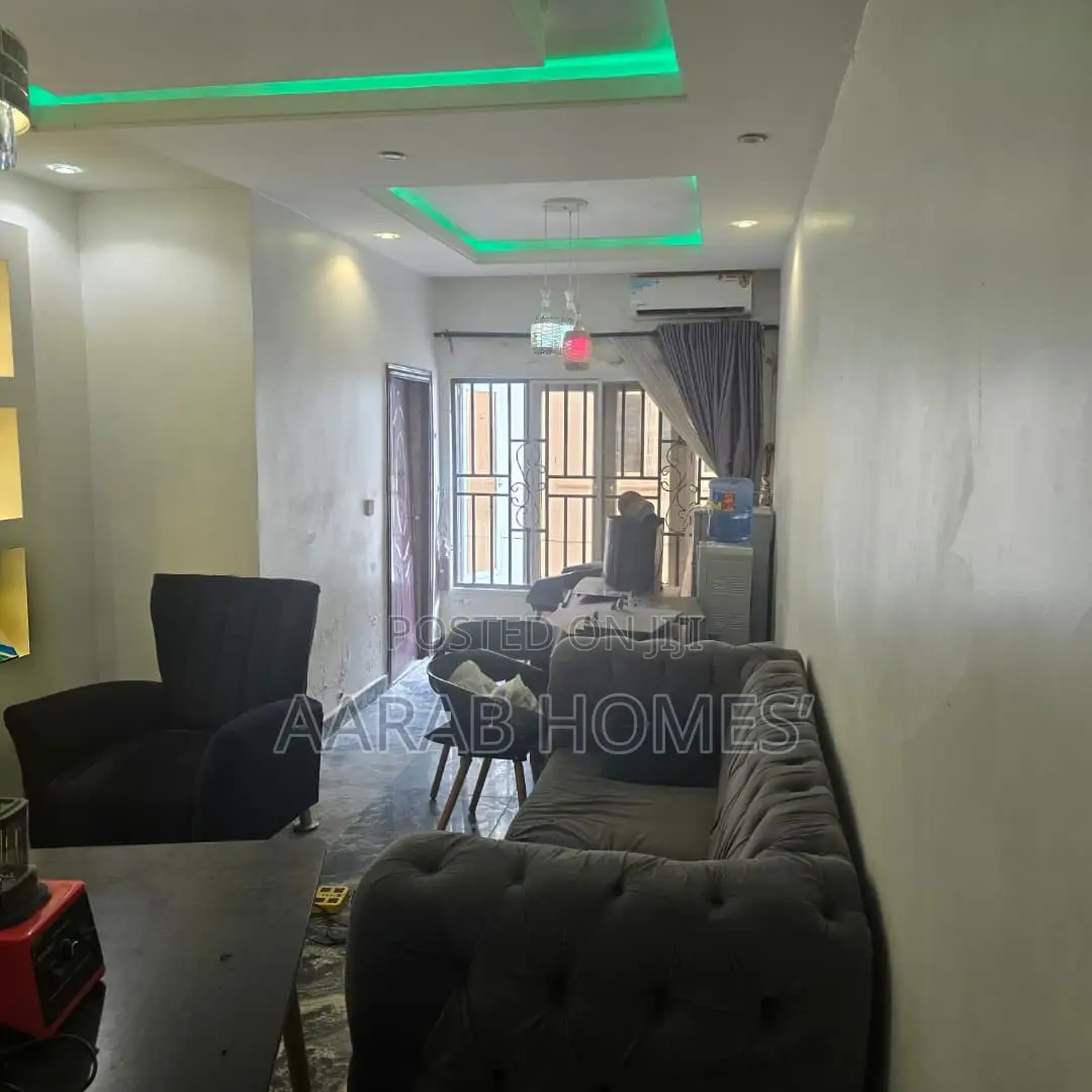 Furnished 2bdrm Block of Flats in Katampe (Main) for sale