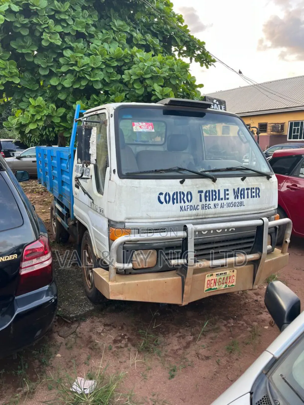 Toyota Dyna 100 With Big Bucket - Almost Like Tokunbo