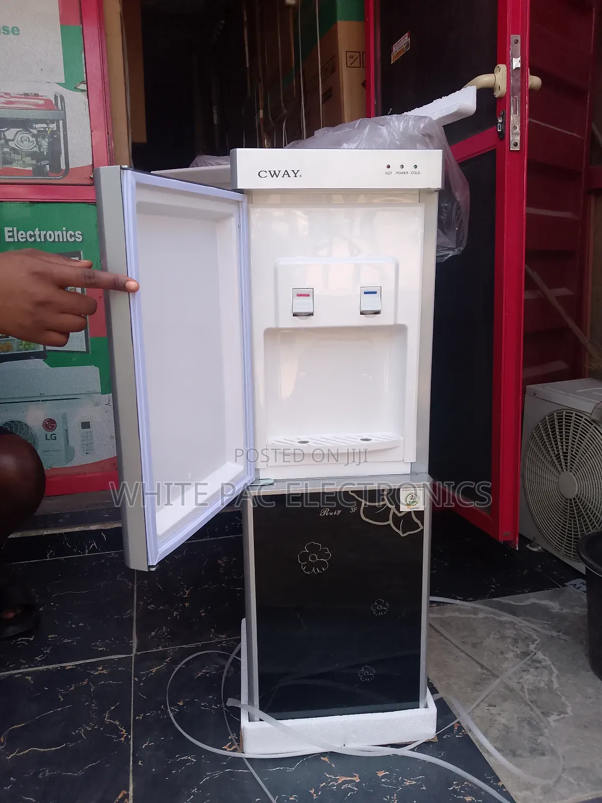 Original Cway Executive Hot & Cold Water Dispenser With Fridge
