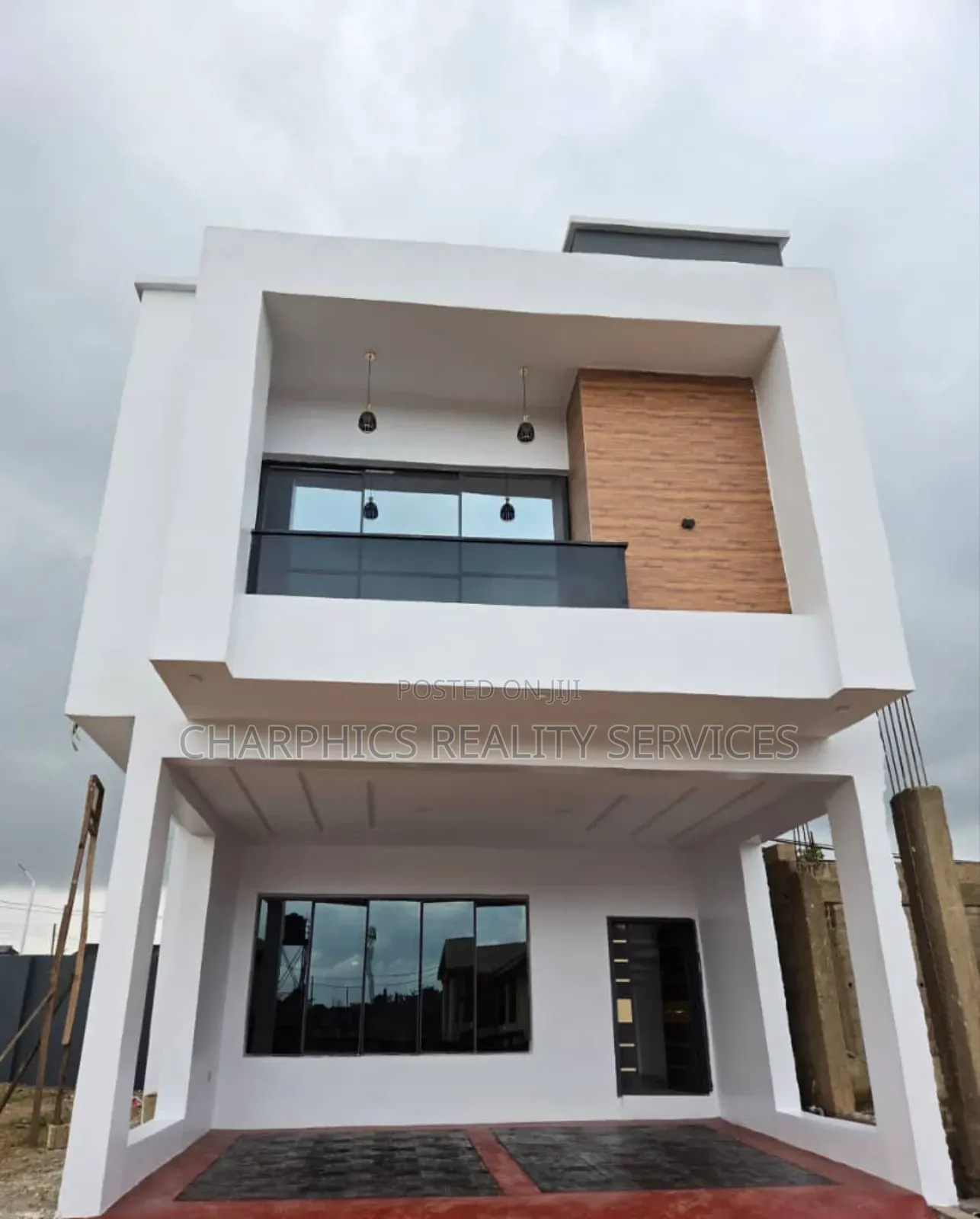 3bdrm Duplex in Akure for sale