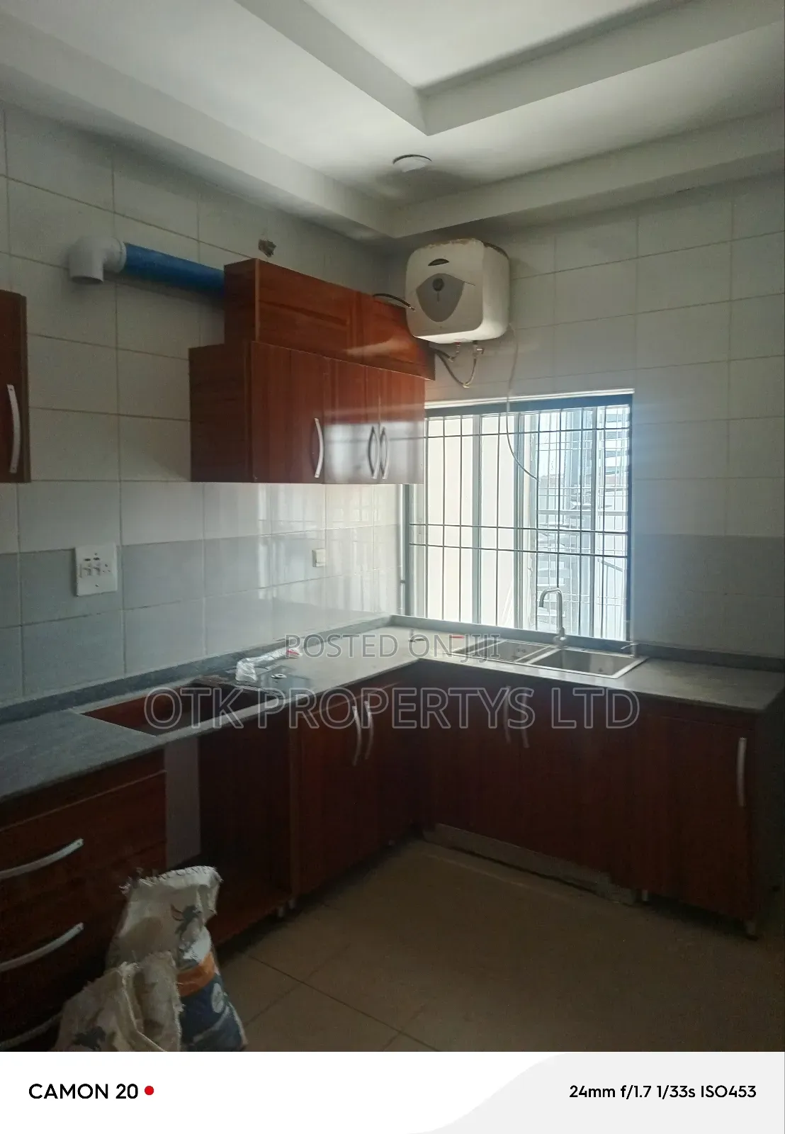 3bdrm Block of Flats in Jahi By Gilmore, for rent
