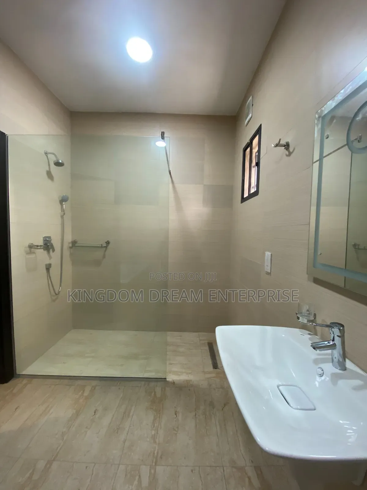 3bdrm Duplex in Bakare Estate Agungi for rent