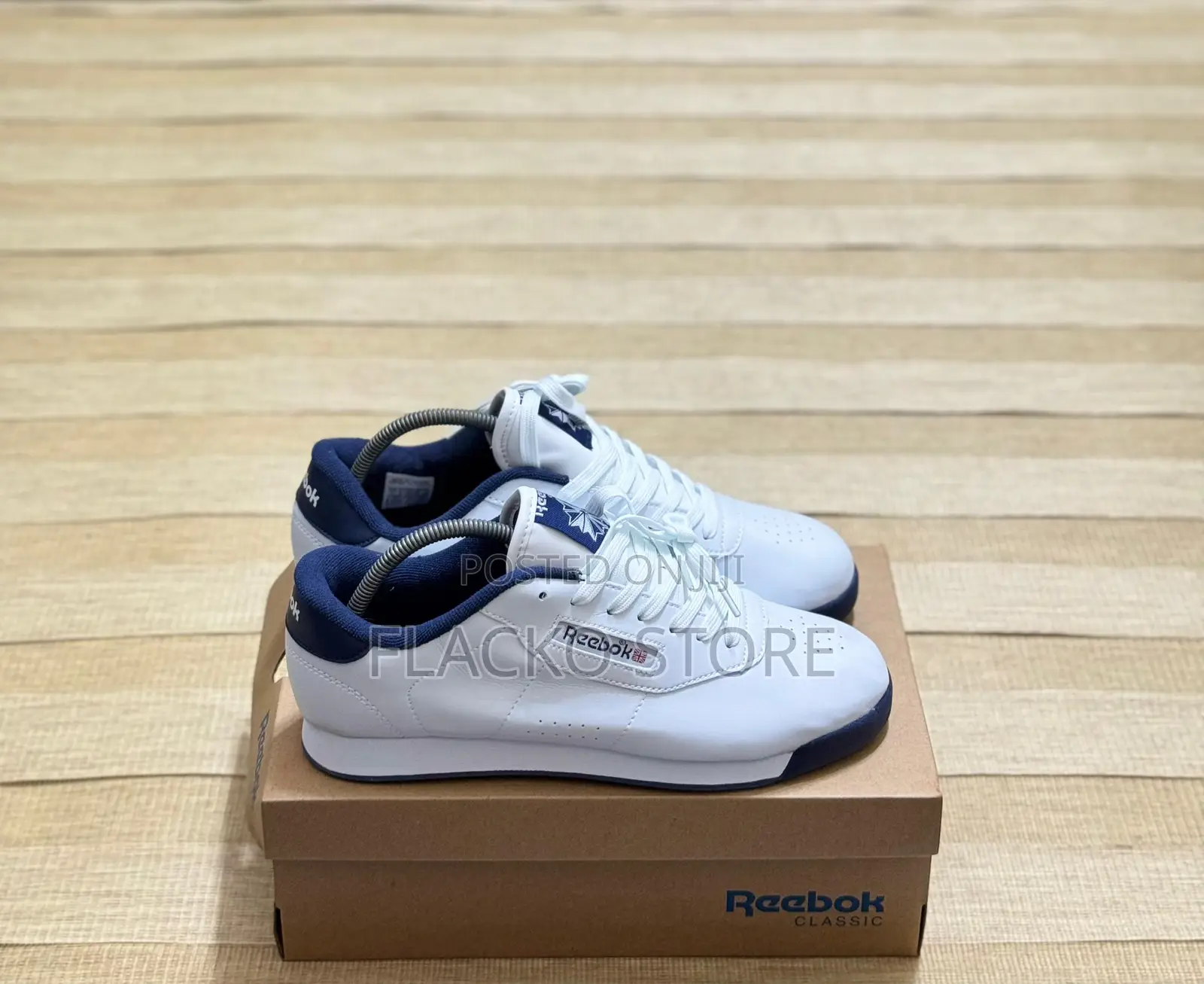 Original Reebok Royal Charm Classic Sneakers