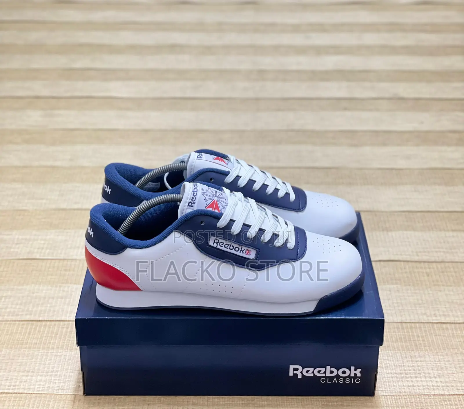 Original Reebok Royal Charm Classic Sneakers