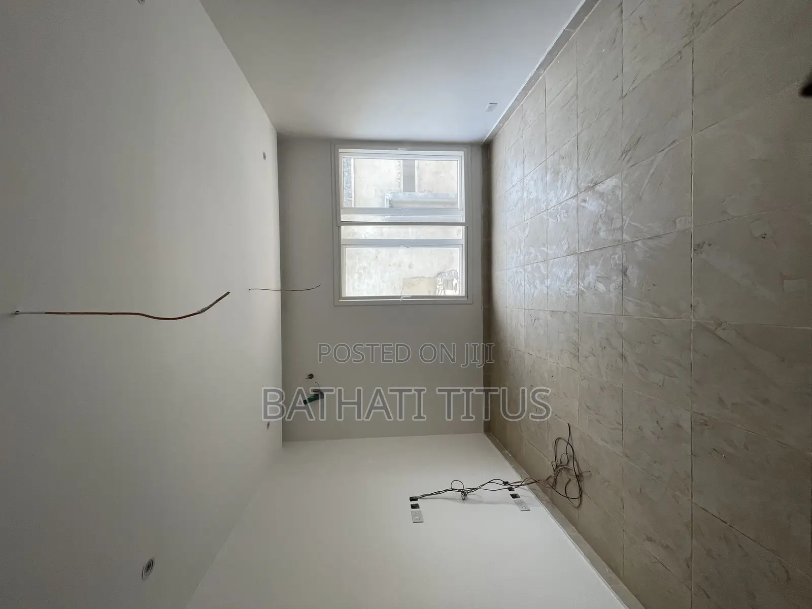 4bdrm Duplex in Bilaad Estate, Life Camp for sale