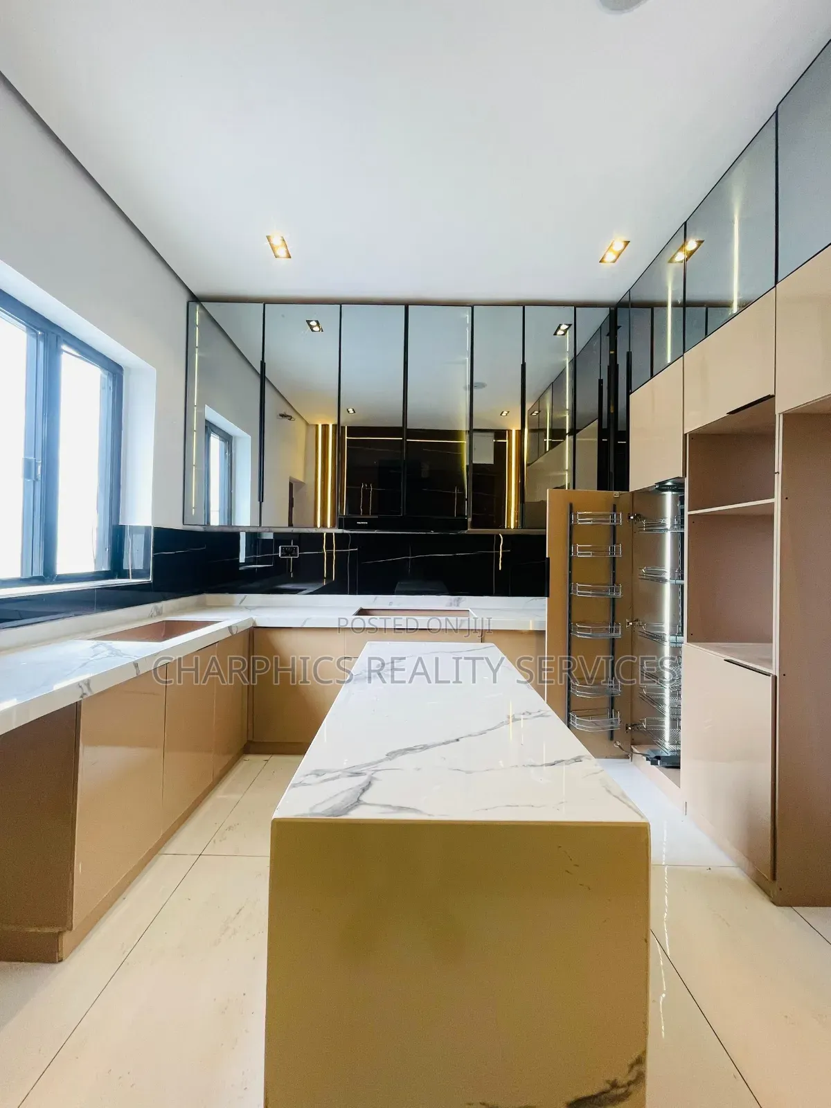 4bdrm Duplex in Ajah for sale